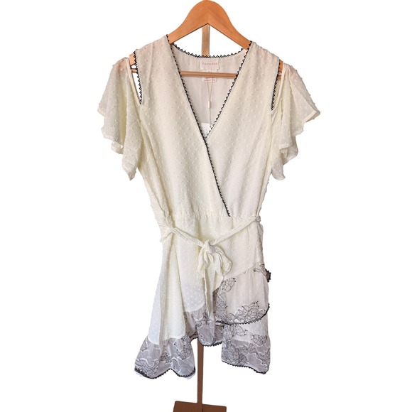 Anthropologie Foxiedox Ivory Swiss Dot Cold Shoulder Lace Trim Wrap Dress M - Picture 2 of 7